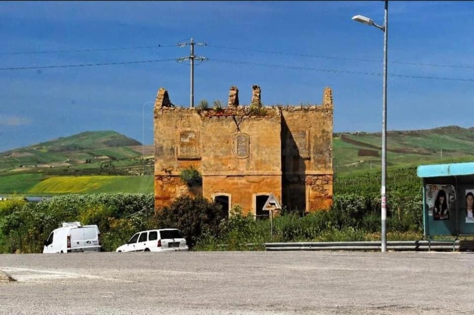 Il Comune di Santa Margherita Belice ottiene mezzo milione di euro per ristrutturare l’ex stazione di contrada Gulfa