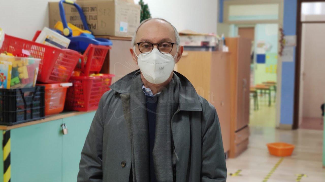 Le mamme della Montessori lasciano i bimbi a casa, sopralluogo tecnico a scuola (Video)