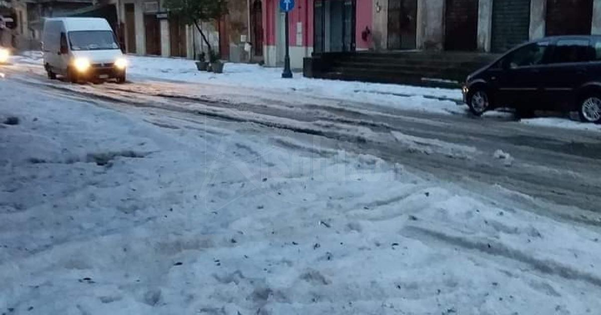 Forte grandinata stanotte a Ribera, ma non si segnalano danni