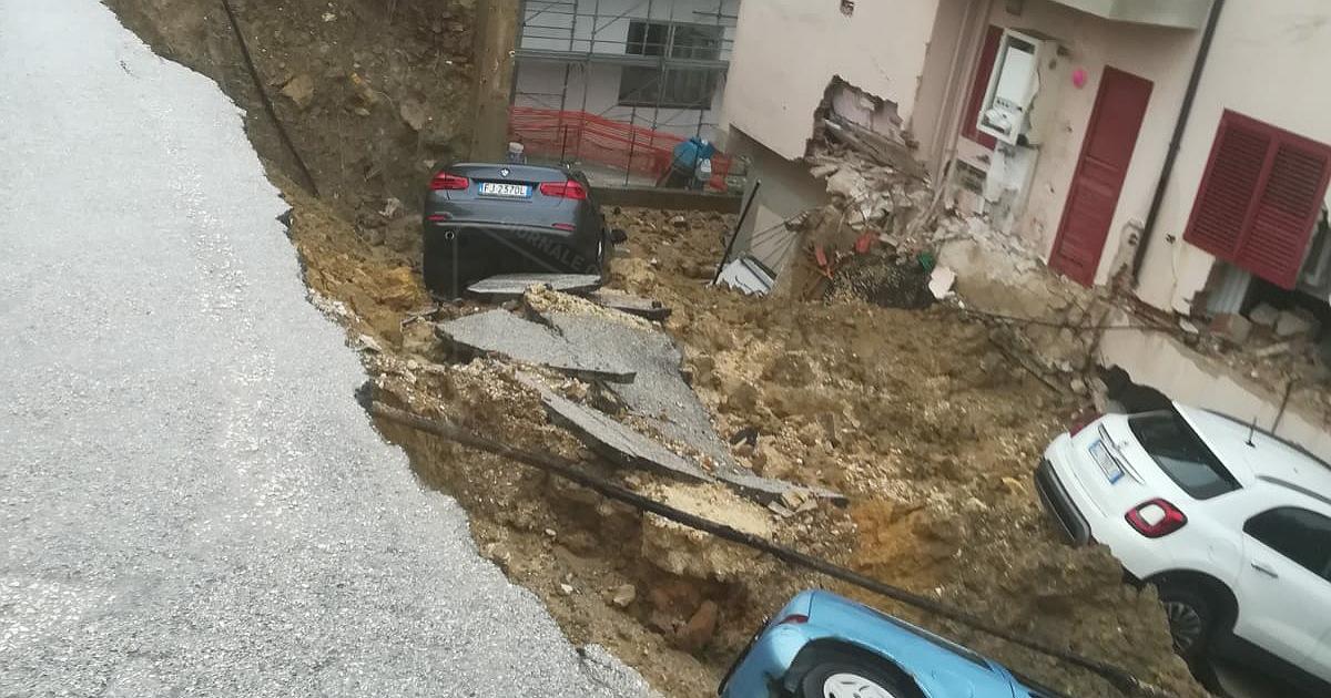 Il giorno dopo un inferno di pioggia a Sciacca, devastazione e danni (Gallery)