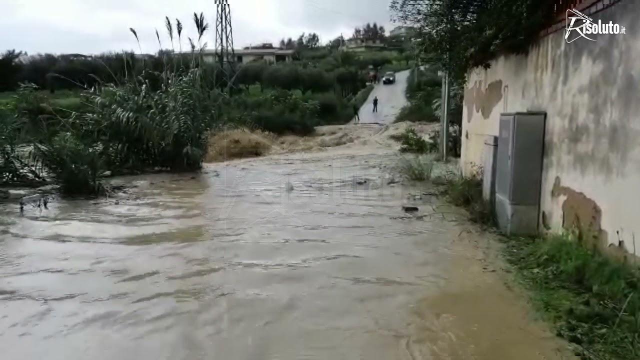 Allagamenti a Sciacca in contrada Carbone e Raganella, chiusa via Lido per impraticabilità (Video)