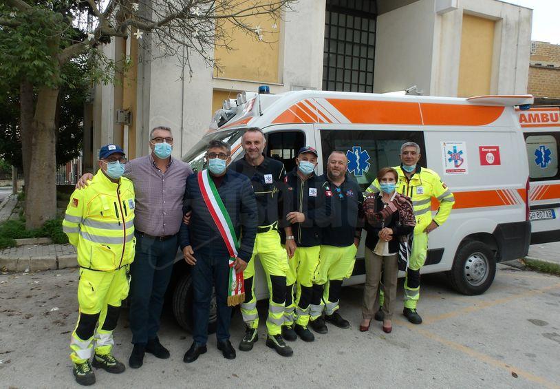 A Raffadali arriva una nuova ambulanza dotata di ventilatore polmonare