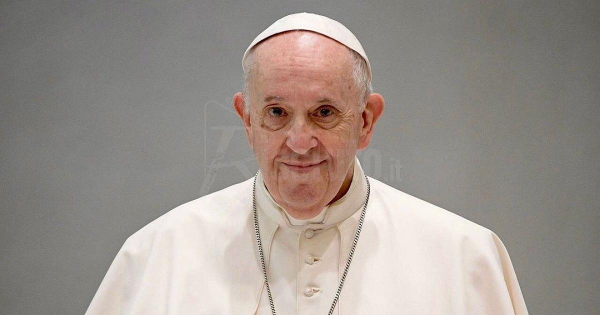 Migranti, il Papa all'Angelus usa parole della richiesta di archiviazione Mare Jonio della Procura di Agrigento