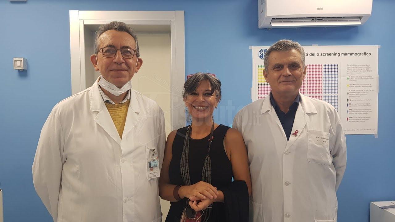 Giornata della prevenzione al tumore al seno, donato un quadro dedicato alle donne alla radiologia di Sciacca (Video)