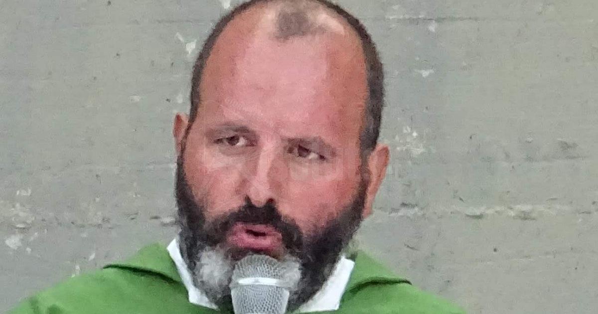 AICA, il parroco di Favara don Marco: "La gente inizia a dire che era meglio prima"