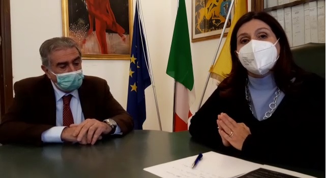 Coronavirus, Menfi ritorna covid free (ma in 8 aspettano l'esito del tampone molecolare)