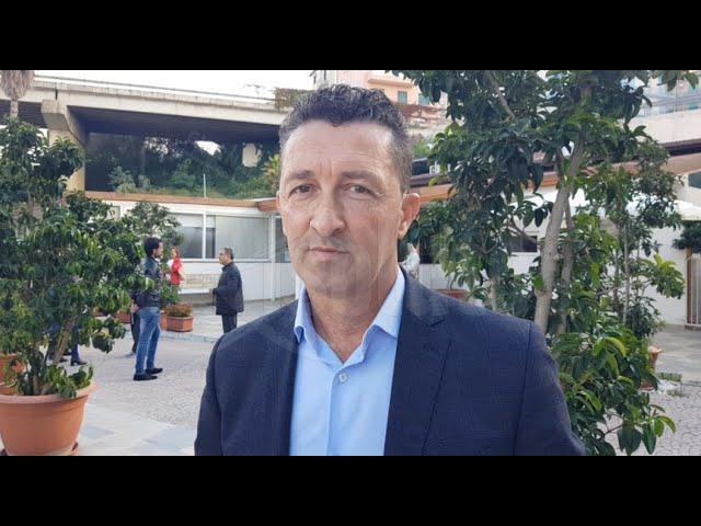 Il deputato Tancredi in Questura, bloccato all'ingresso dell'Ars perché non esibisce il green pass