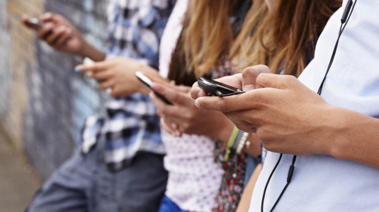 Down WhatsApp, Instagram e Facebook in tutto il mondo