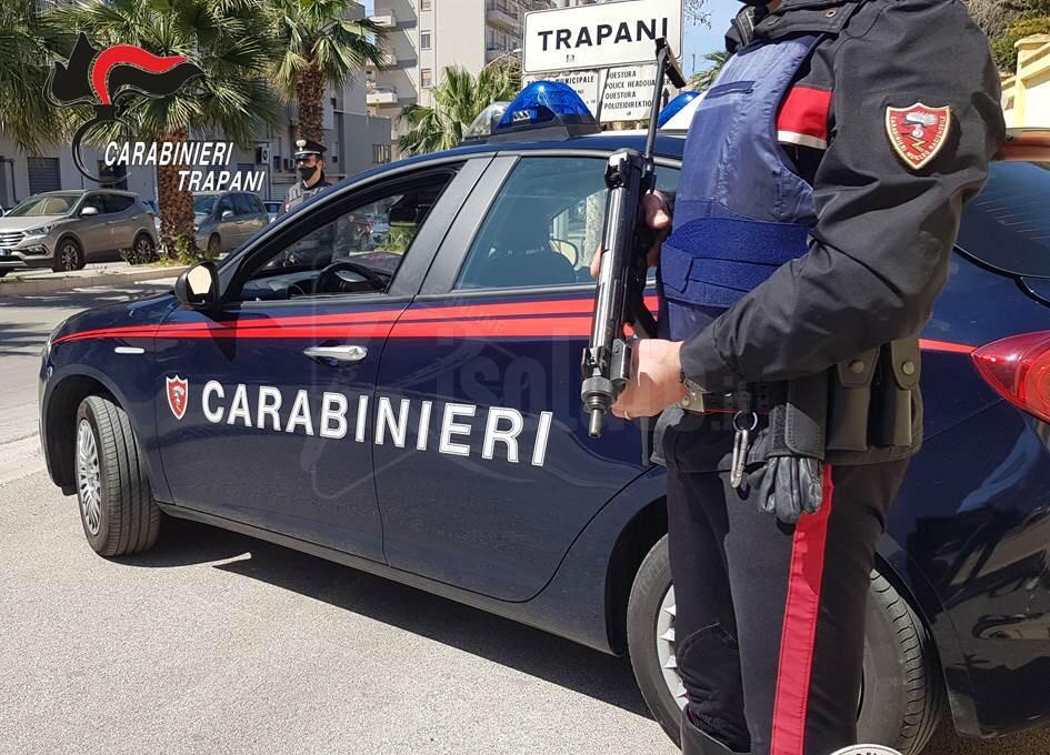 Droga occultata nella frutta, denunciato un fruttivendolo di Trapani