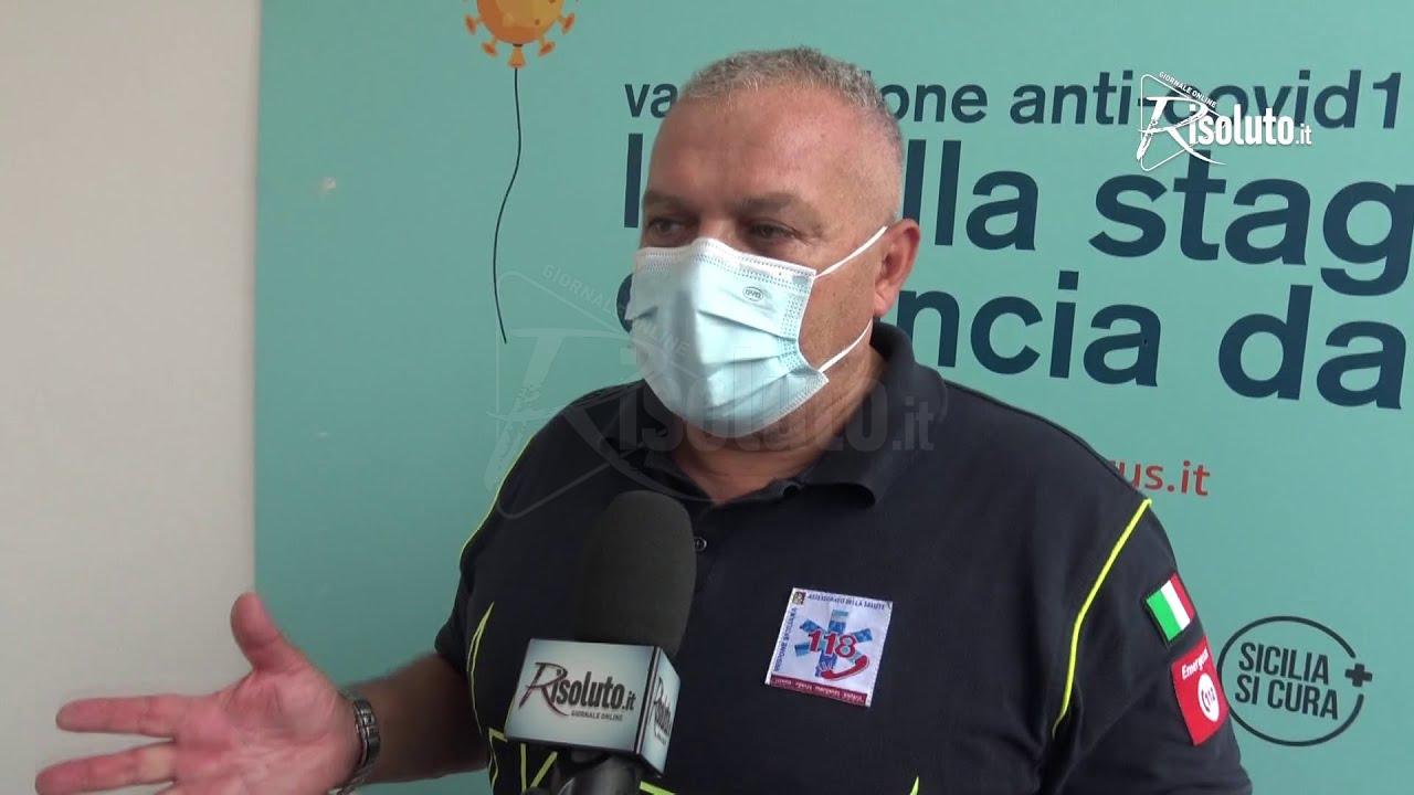 Il personale dell'hub di Sciacca scende in strada e nei luoghi di ritrovo per incontrare gli scettici del vaccino (Intervista)