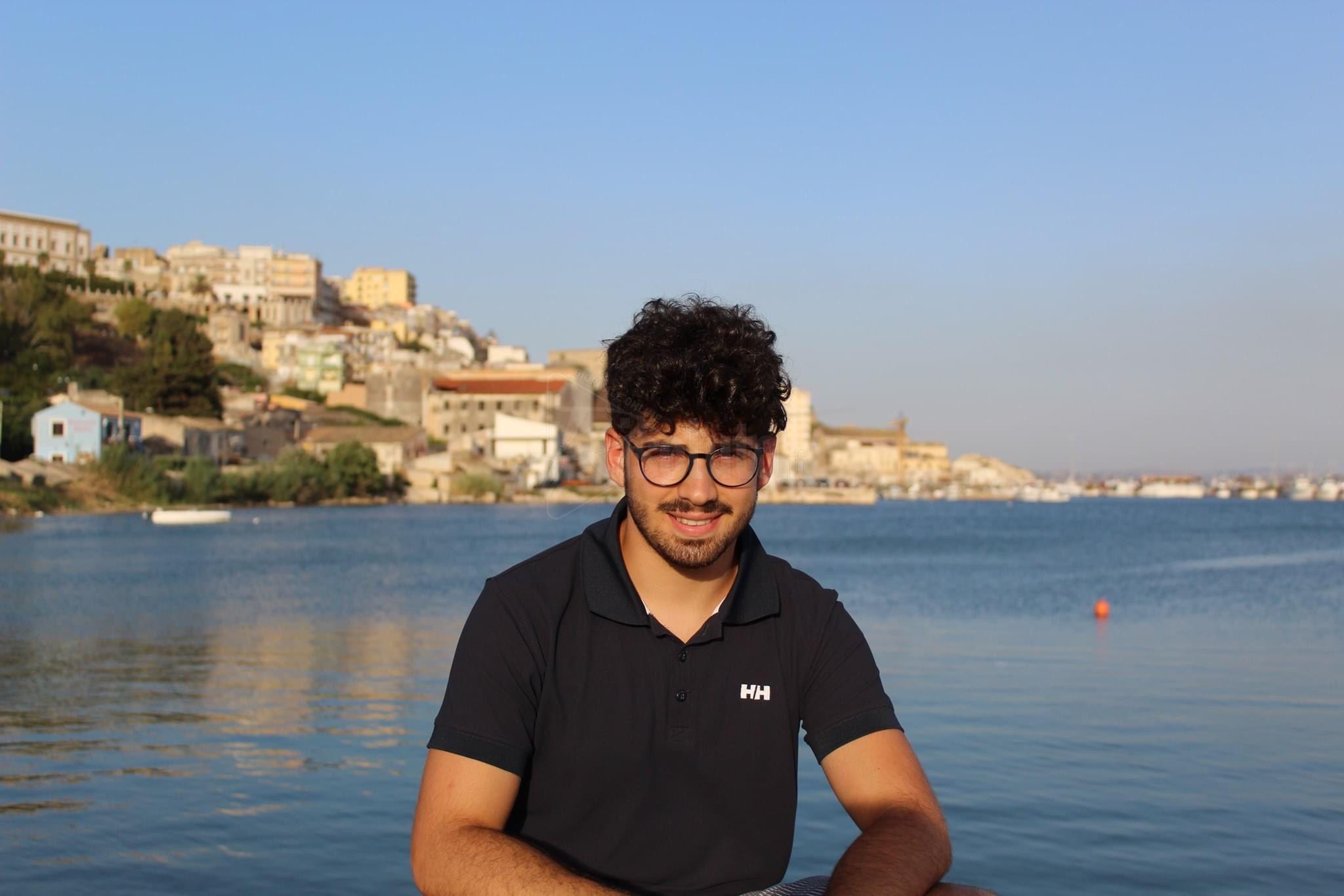 Lo scrittore saccense Giuseppe Patti reduce dal Covid-19 lancia un appello: “Non abbiate paura a vaccinarvi. Proteggete voi stessi e i vostri cari”