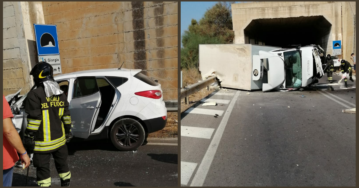 Incidente sulla 115 all'uscita della galleria San Giorgio, scontro tra auto e furgone (fotogallery)