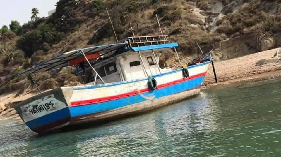 Domani operazioni di disincaglio dell'imbarcazione dell'ultimo sbarco "fantasma" nella spiaggia di Pietre Cadute a Ribera