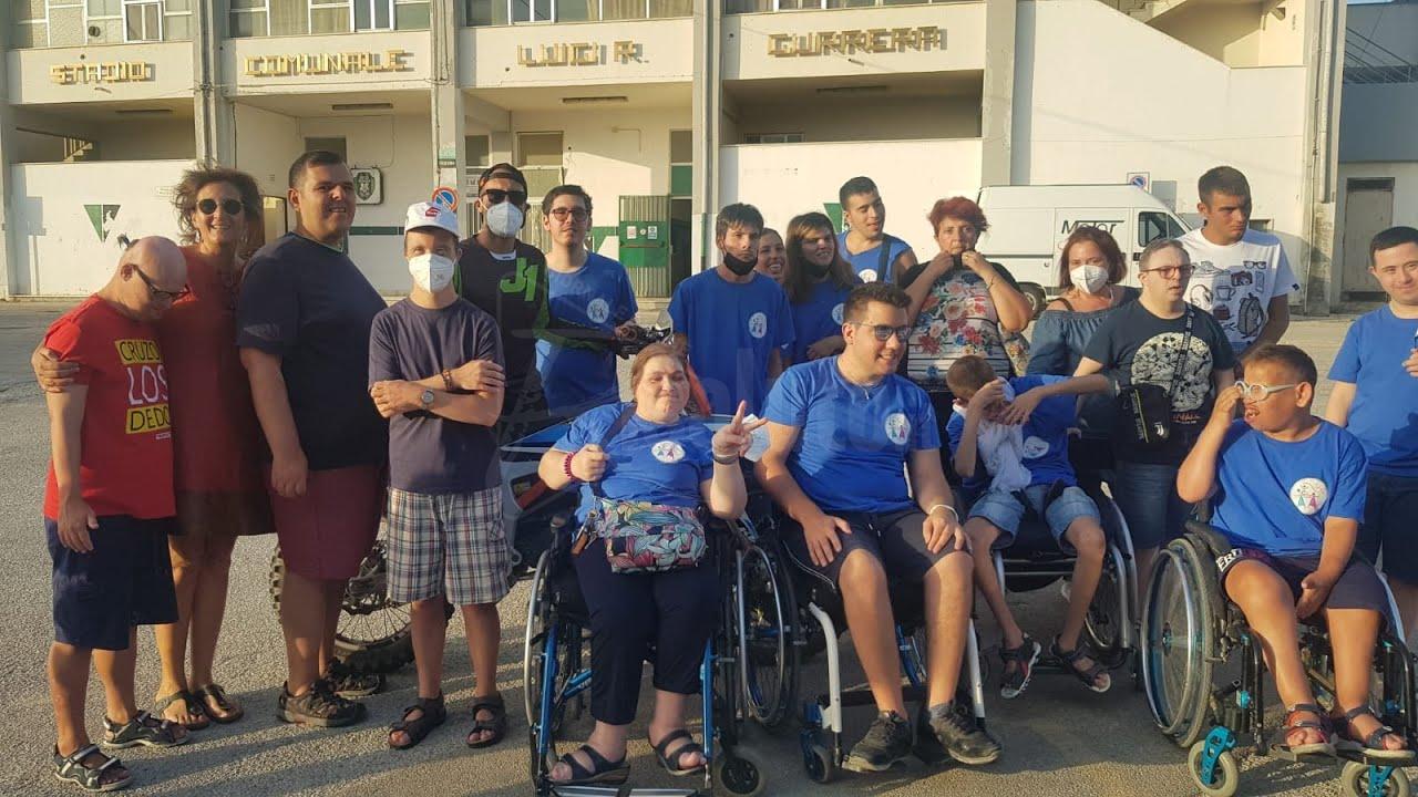 Emozioni per tutti con la mototerapia, un giro in moto per sentire l'ebbrezza della libertà (Video)