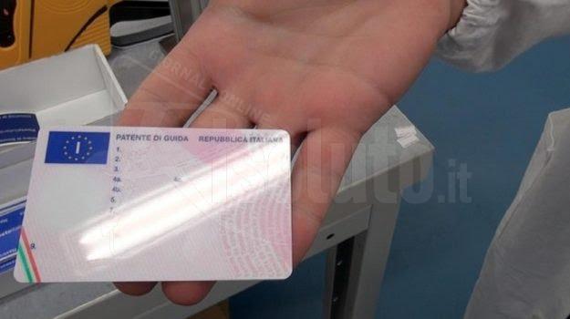 Emergenza Covid, prorogata la validità delle patenti fino ad aprile 2022.
