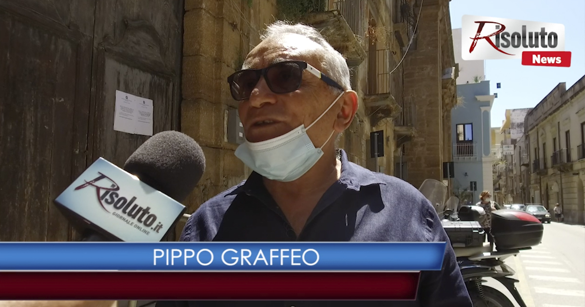 Spettacolo con Pippo Graffeo nel giardino del Museo del Carnevale, ma non c'è ancora il cartellone dell'estate.