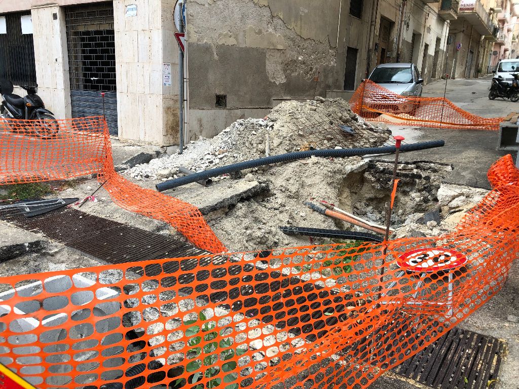 Il Comune di Sciacca si sostituisce alla gestione del servizio idrico e programma lavori per 100 mila euro