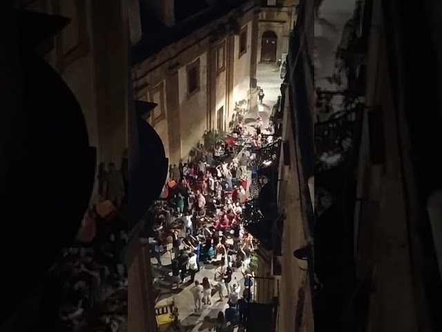 L'Italia sul tetto d'Europa, festa in strada (Foto e Video)