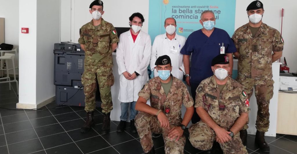 Anche i militari nell'hub di Sciacca per favorire la campagna di vaccinazione