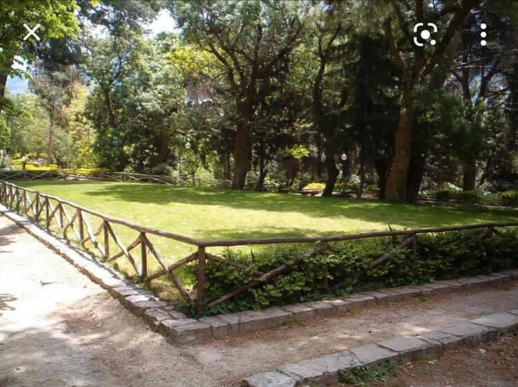 Santo Stefano di Quisquina offre la propria villa all'aperto per matrimoni