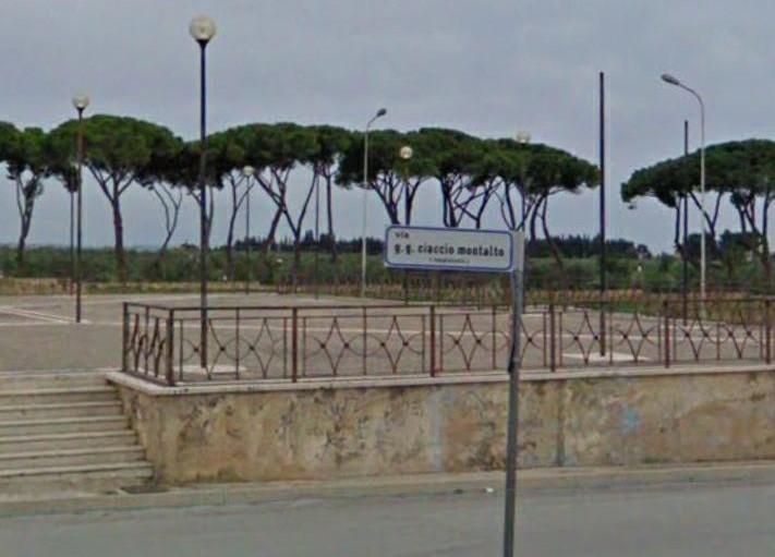Sempre in Rianimazione e in arresto il riberese che avrebbe accoltellato la moglie in via Ciaccio Montalto