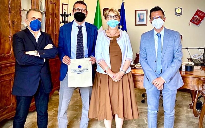 Incontro tra i rappresentanti di Confcommercio e il prefetto di Agrigento