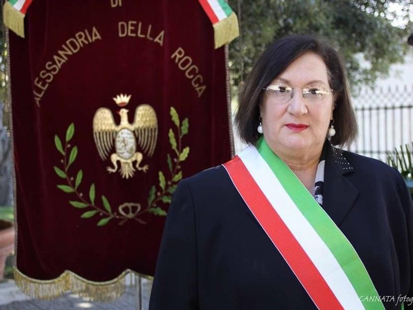 Si dimette la sindaca di Alessandria Della Rocca, lettera al Prefetto
