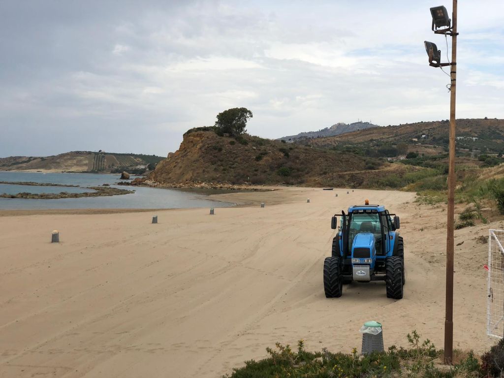 Completata con San Giorgio la pulizia straordinaria delle spiagge di Sciacca