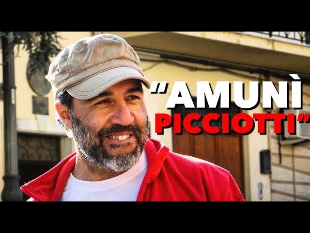 Pierfilippo e la Sicilia dal tempo sospeso: "I tesori dei borghi raccontati dalla gente" (Video)