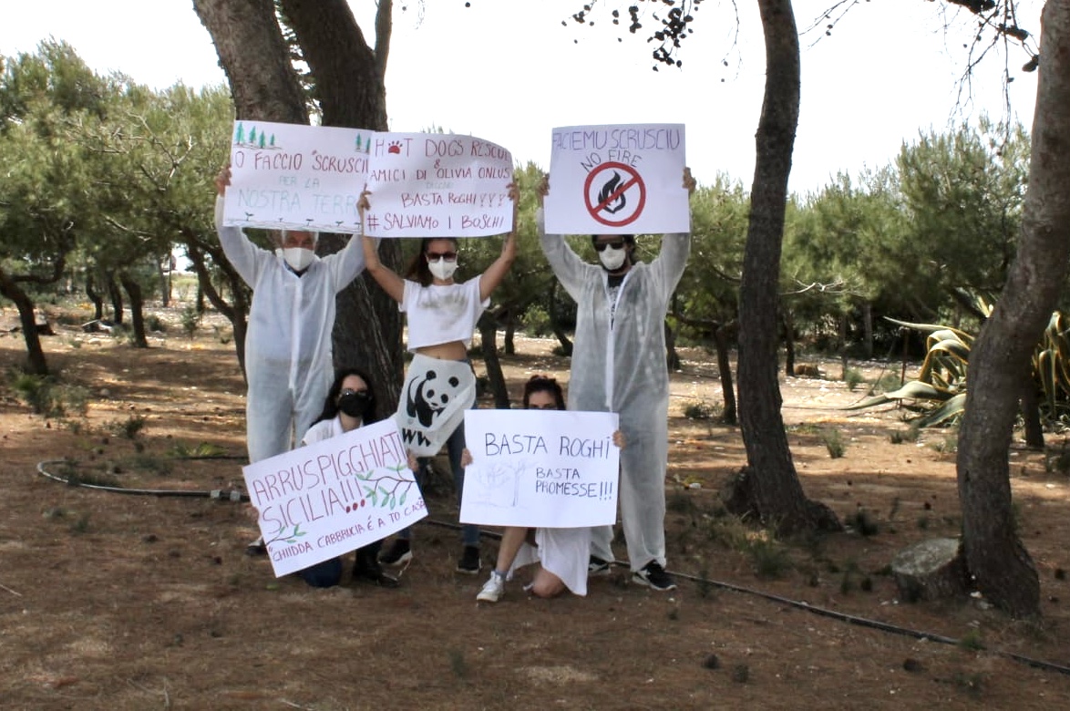 Flash mob “no fire”, anche il wwf di Menfi presente