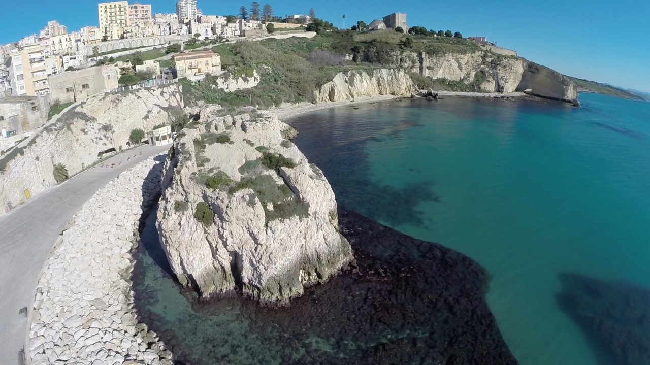 Lido e Rocca Regina inquinati, ecco dove non fare il bagno secondo il decreto regionale