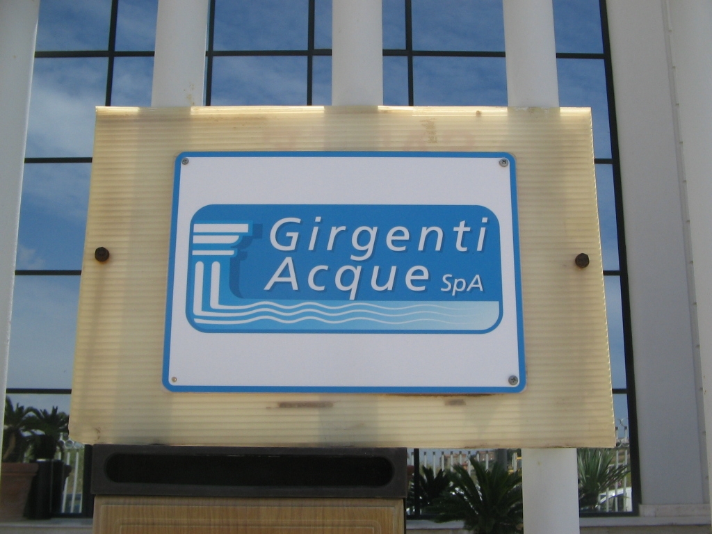 Girgenti Acque replica all'ATI: "Risoluzione contrattuale? Un pretesto dei comuni inadempienti"