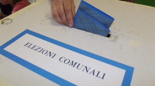Amministrative: seggi aperti fino alle 23, quindici comuni agrigentini al voto