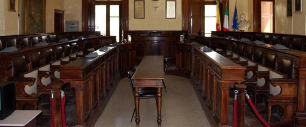 Castelvetrano, il ministro Minniti manda gli ispettori per accertare eventuali infiltrazioni mafiose al Comune
