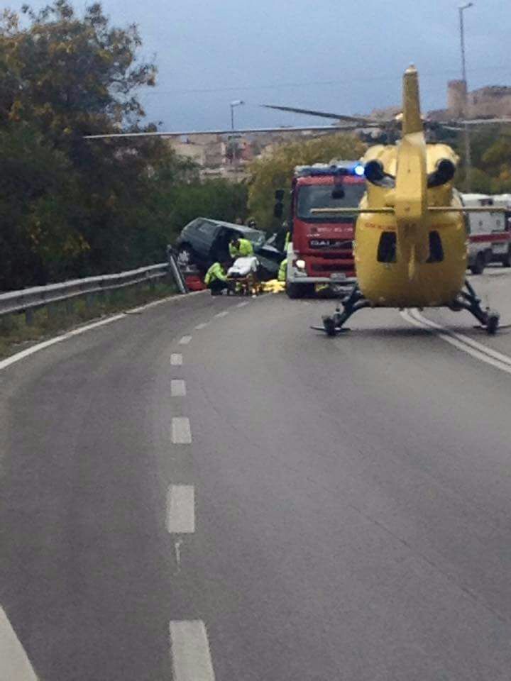 Un morto e due feriti nello scontro tra due auto alle porte di Sciacca