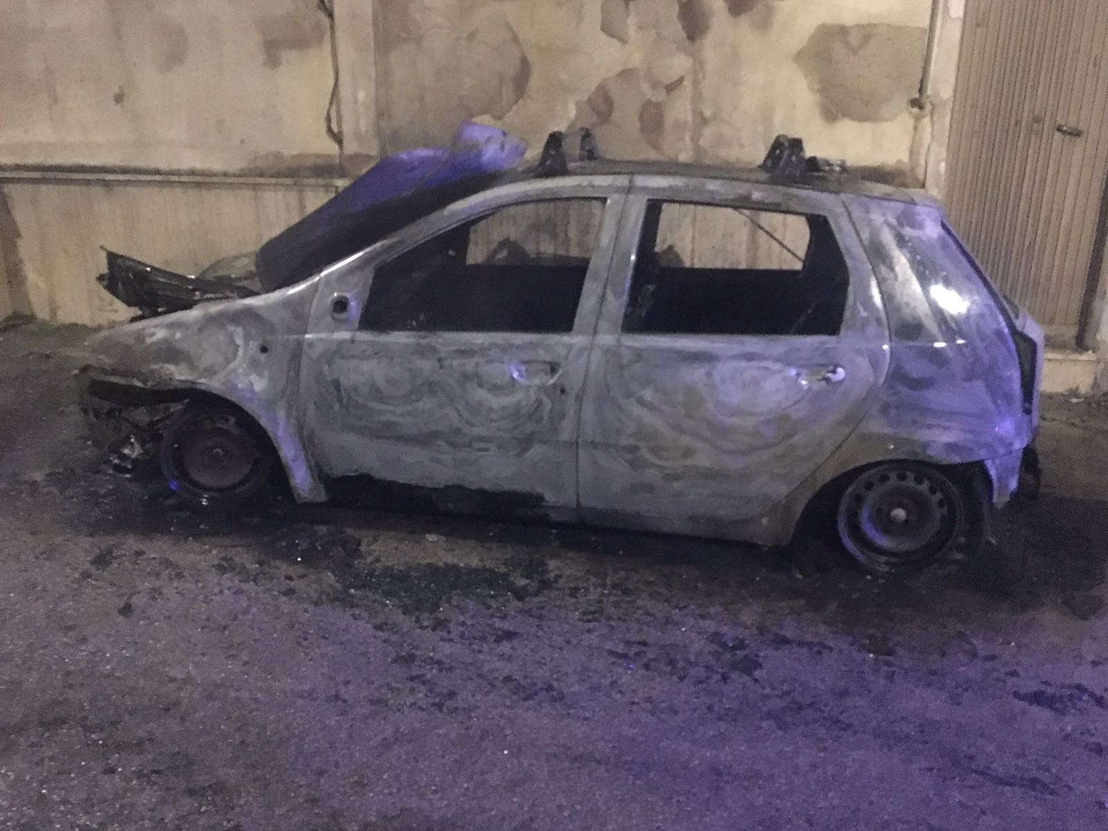 Ribera. I carabinieri denunciano il presunto autore dell'incendio ad un furgone