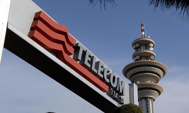 Tranciato cavo Telecom, tantissimi utenti siciliani senza internet per ore