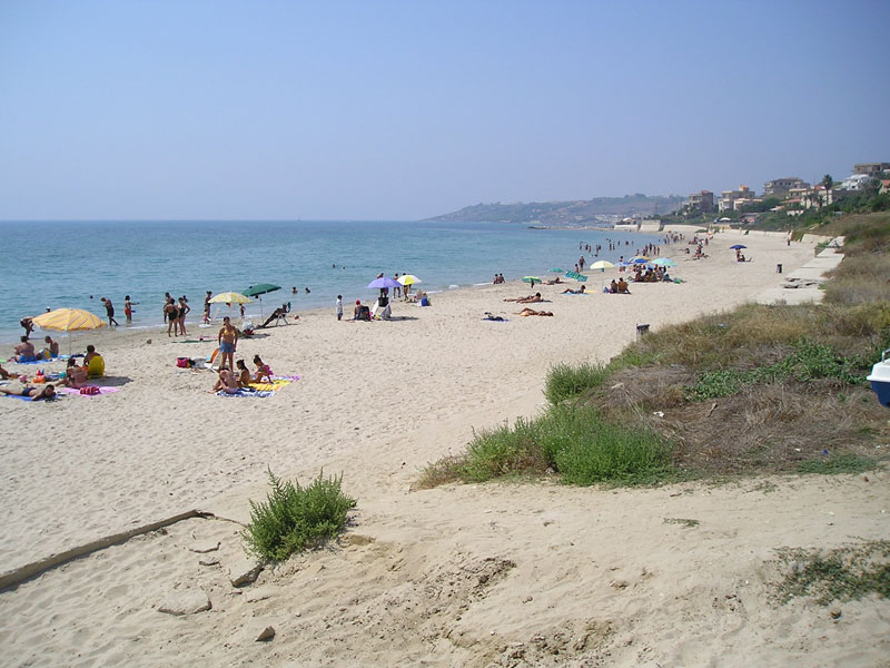 Niente pennello a mare né servizi ai turisti: ecco perché Sciacca non avrà mai la Bandiera blu