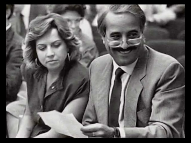 Dedica dei magistrati palermitani al collega Giovanni Falcone nell'anniversario della Strage.