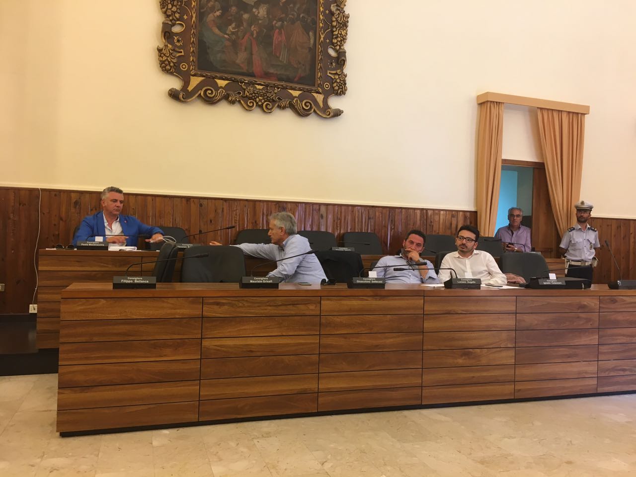 Ultima seduta del consiglio comunale di Sciacca, non manca lo scontro e l'opposizione abbandona l'aula