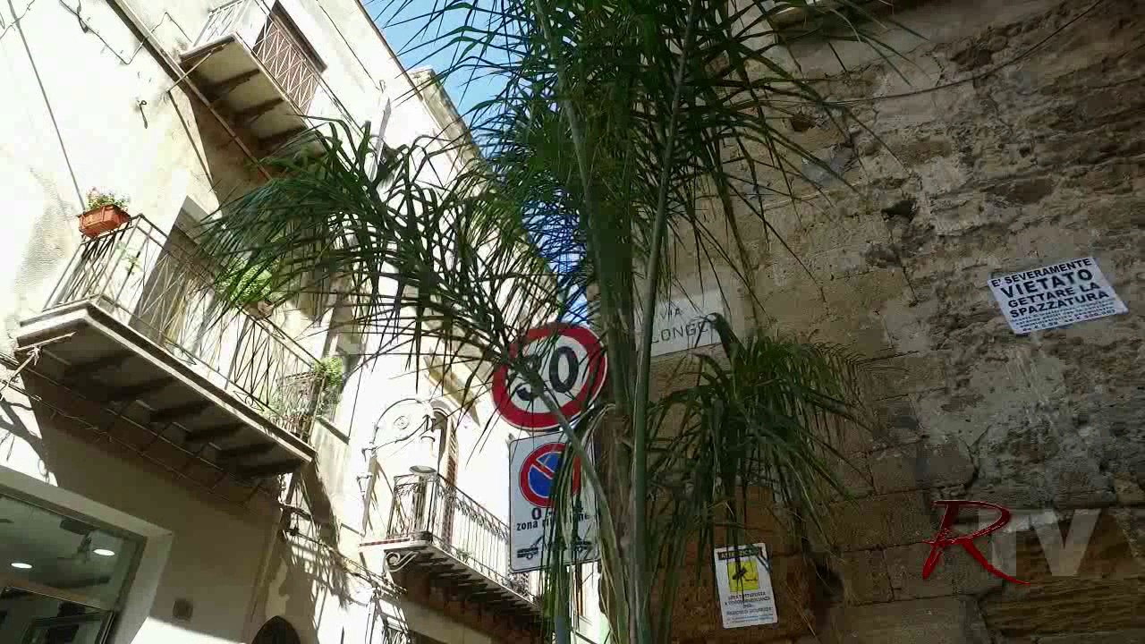 Rifiorisce angolo del centro grazie alla cura di una cittadina