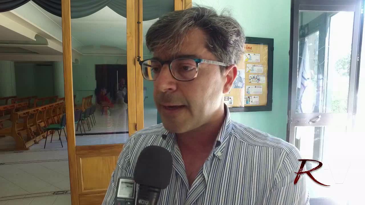 Ultimo incontro tra i 5 candidati sindaco per la firma al documento di Cittadinanza attiva poi raffica di comizi per il finale