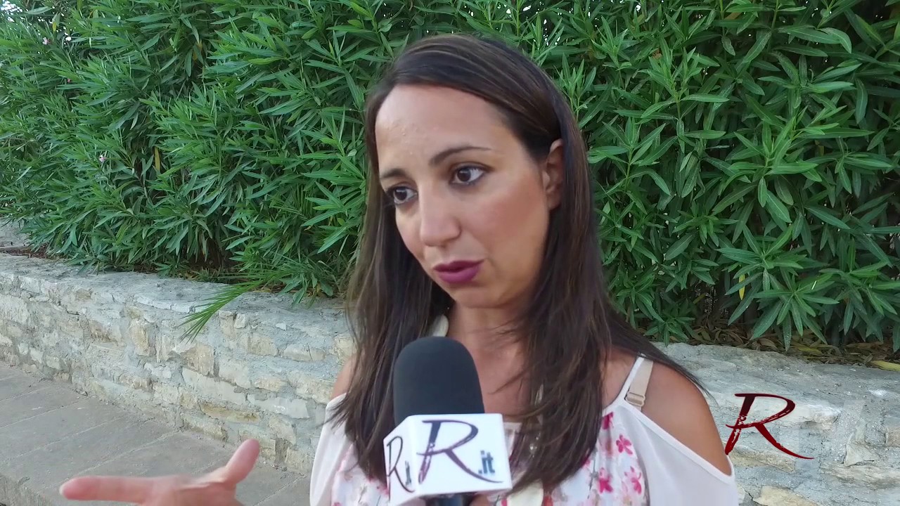 Fulvio Abbate chiude l'ottava edizione del Letterandoinfest, tanto pubblico per la serata conclusiva della kermesse
