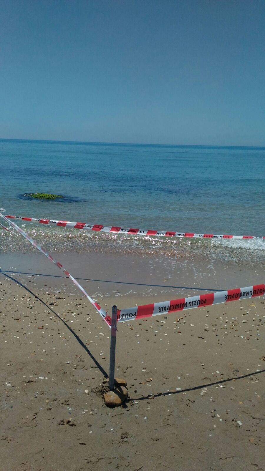 Transennati alcuni metri di costa tra Bertolino e Menfi per possibile ritrovamento di ordigno bellico