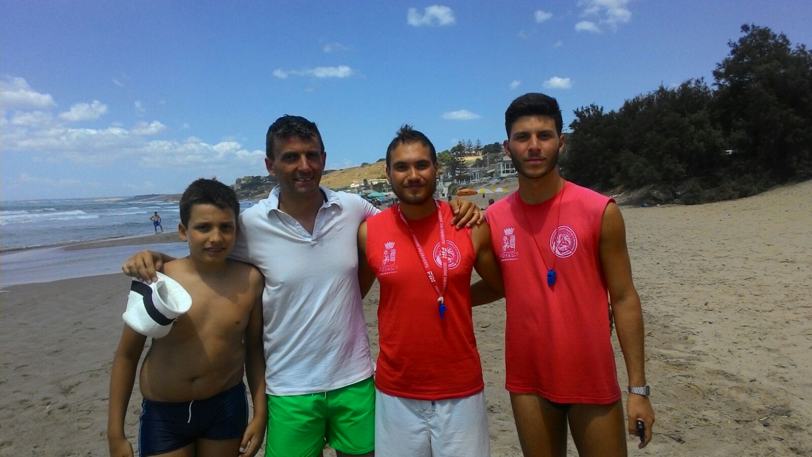 Nuovo salvataggio in mare a Capo San Marco, per il bagnino Federico Cutruneo si tratta del terzo intervento