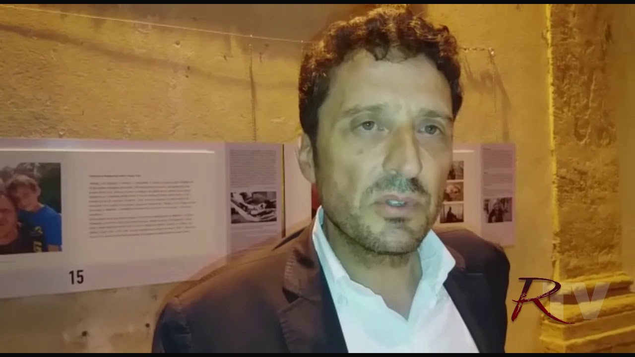 Lo scrittore e giornalista Pietrangelo Buttafuoco ieri a Sciacca per presentare il suo ultimo libro