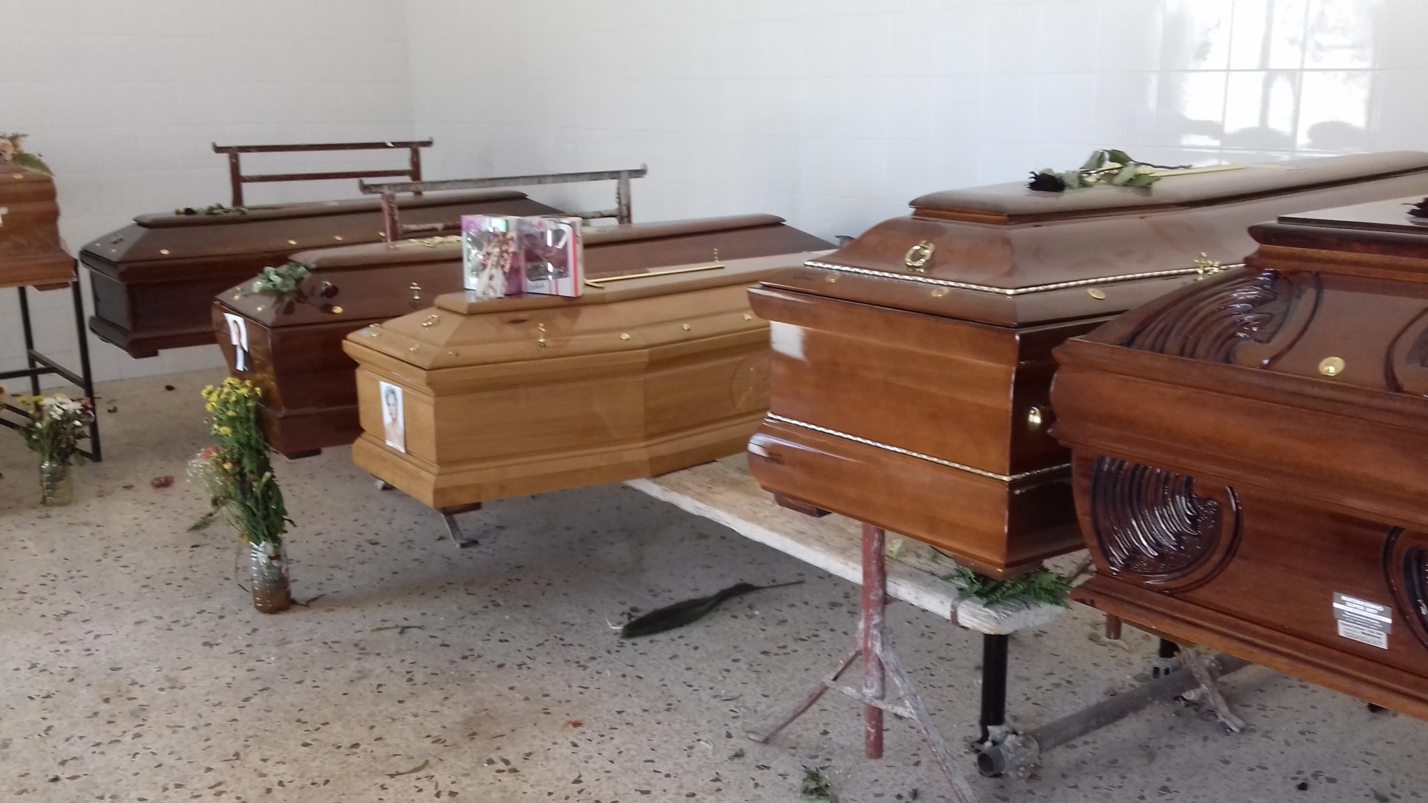 Emergenza loculi al cimitero di Sciacca, salme in attesa di un posto