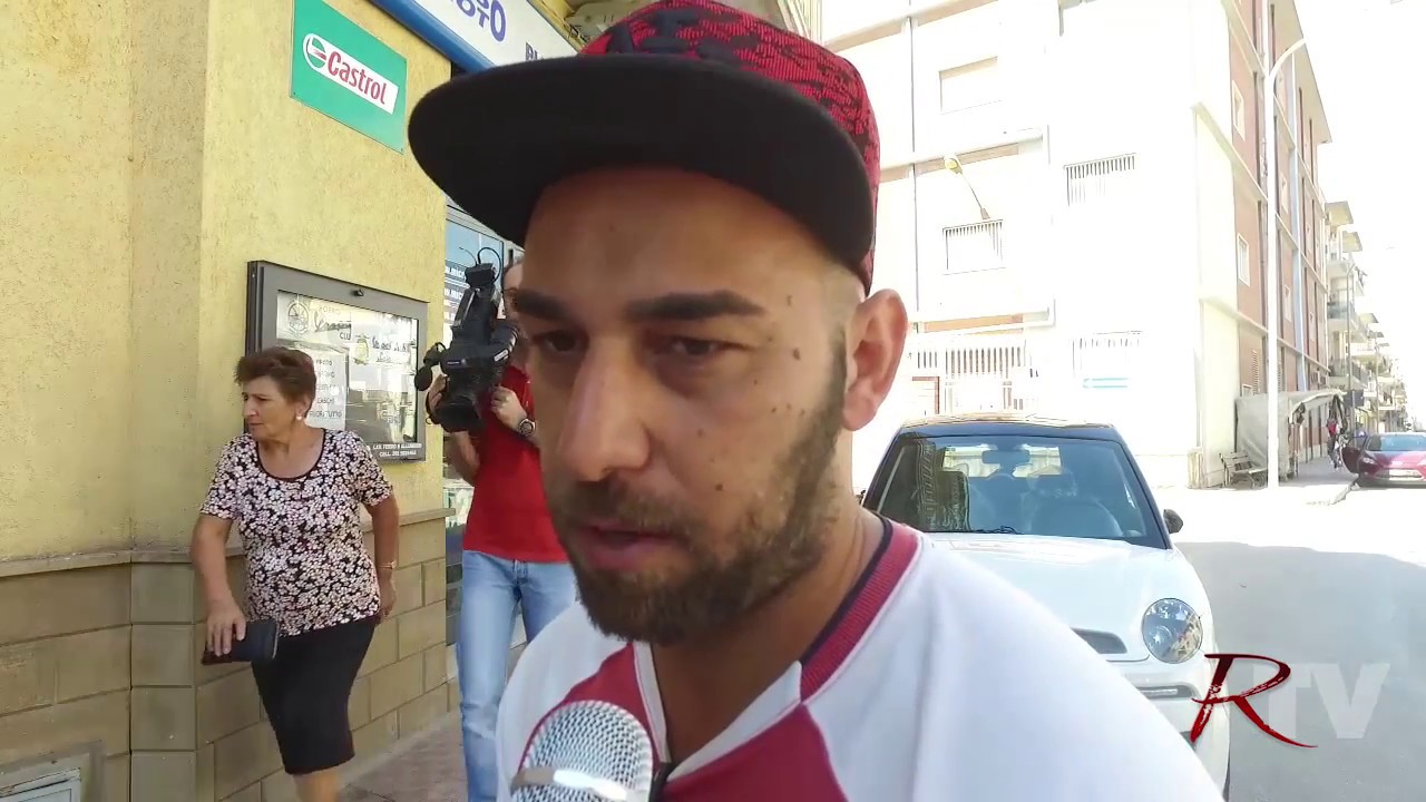 Giro d'Italia in Vespa, il tour dello Stivale di Andrea Fucile a bordo del mitico cinquantino