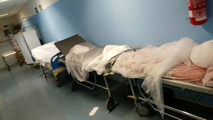 Sporcizia e degrado al Pronto Soccorso di Agrigento, "AssoCare" pubblica le foto
