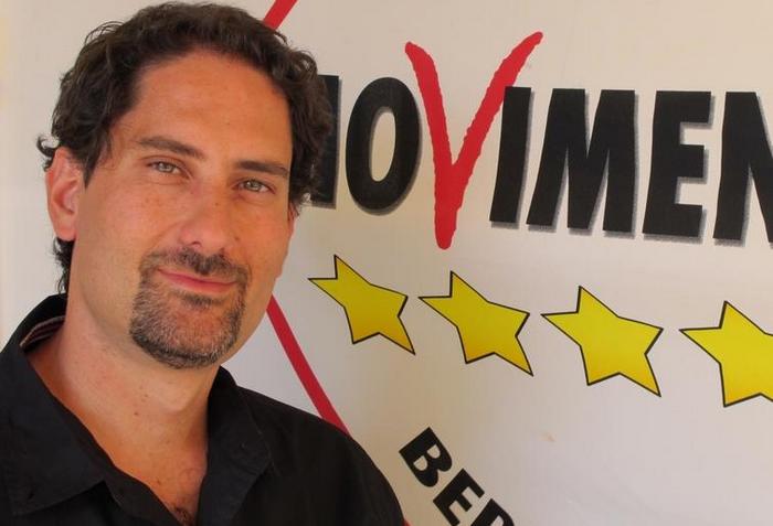 Spoglio in corso. Sciacca città pentastellata, Cancelleri "doppia" Musumeci. Grande successo per Matteo Mangiacavallo